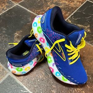 Brooks Glycerin 20. Size 6 womens.